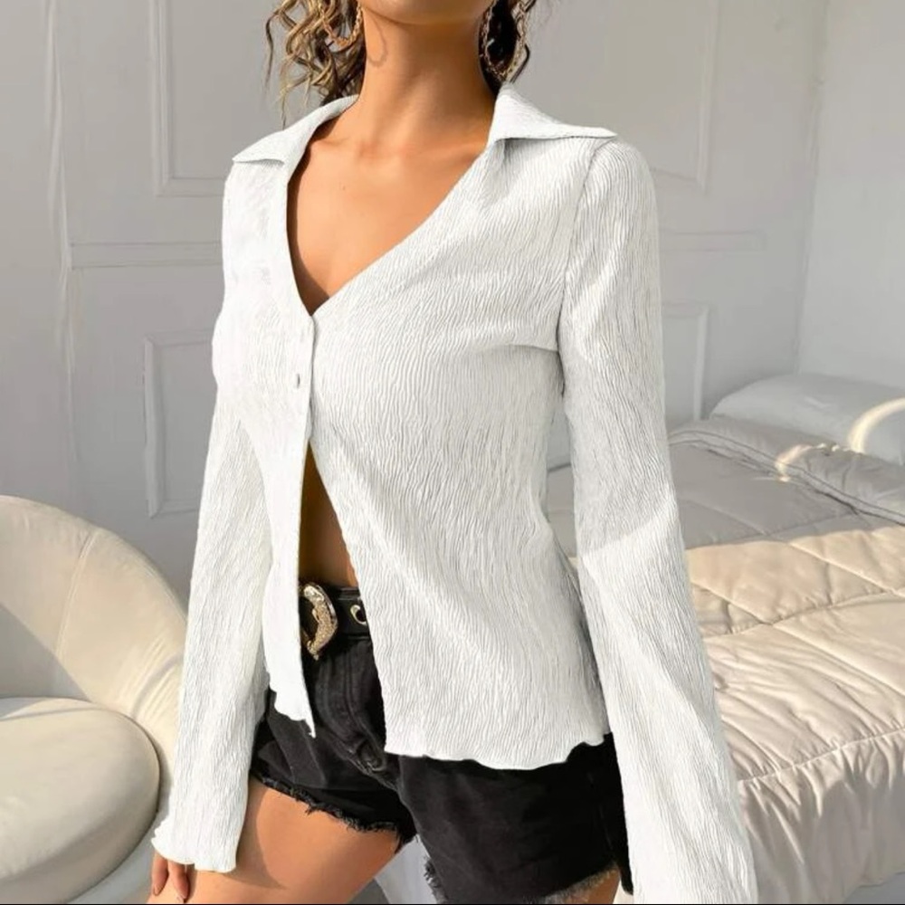 White Flounce Sleeve Lettuce Trim Long Sleeve Shirt